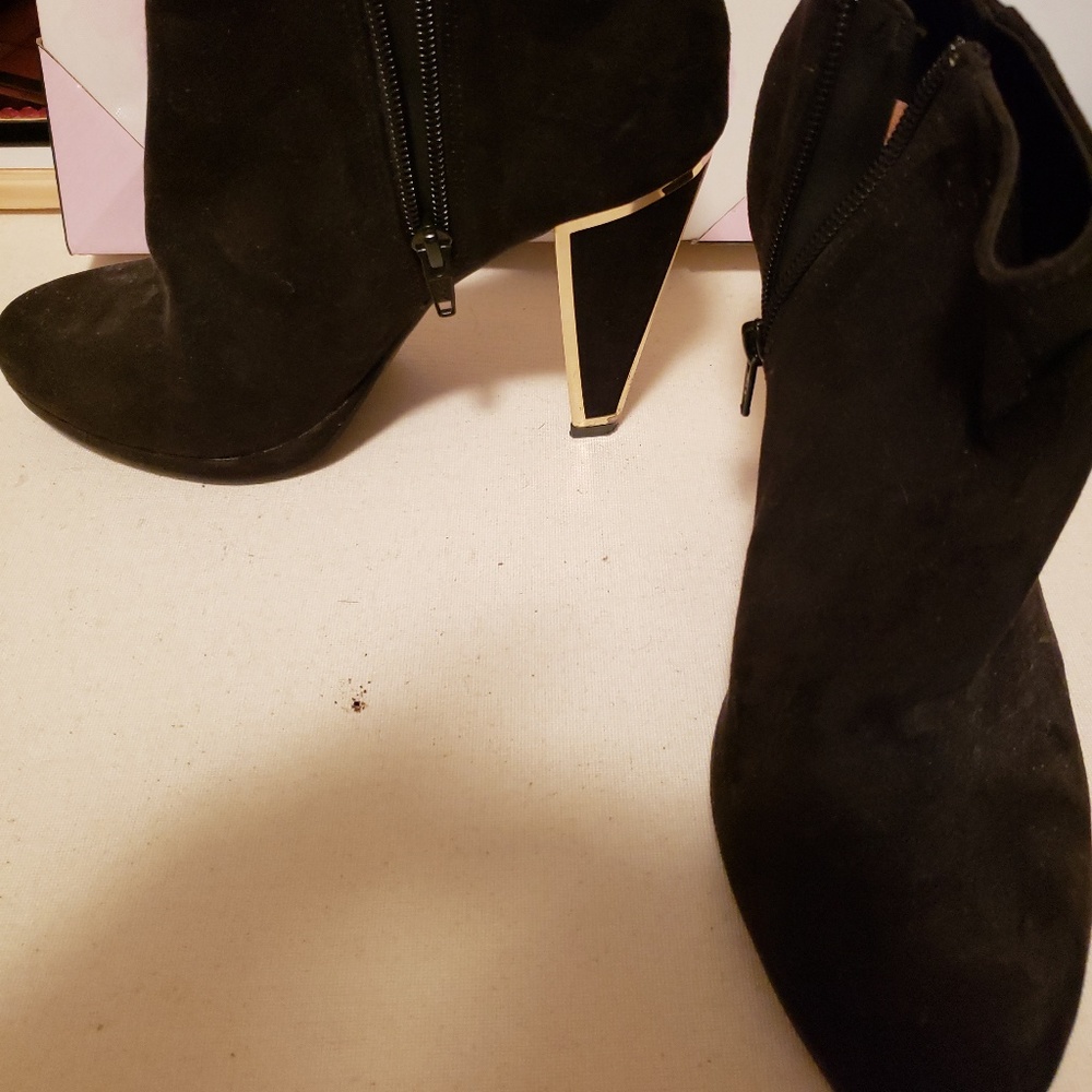 Suede Casual Booty